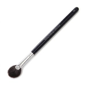 Brocha FZ5 Iluminador – Yelika Makeup Collection